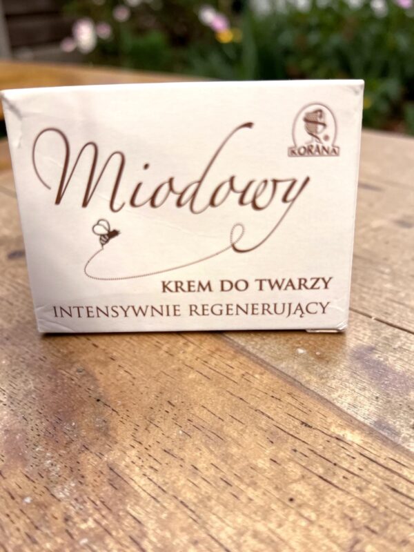 KREM DO TWARZY intensywnie regenerujący