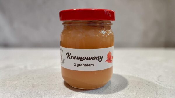 KREMOWANY Z GRANATEM