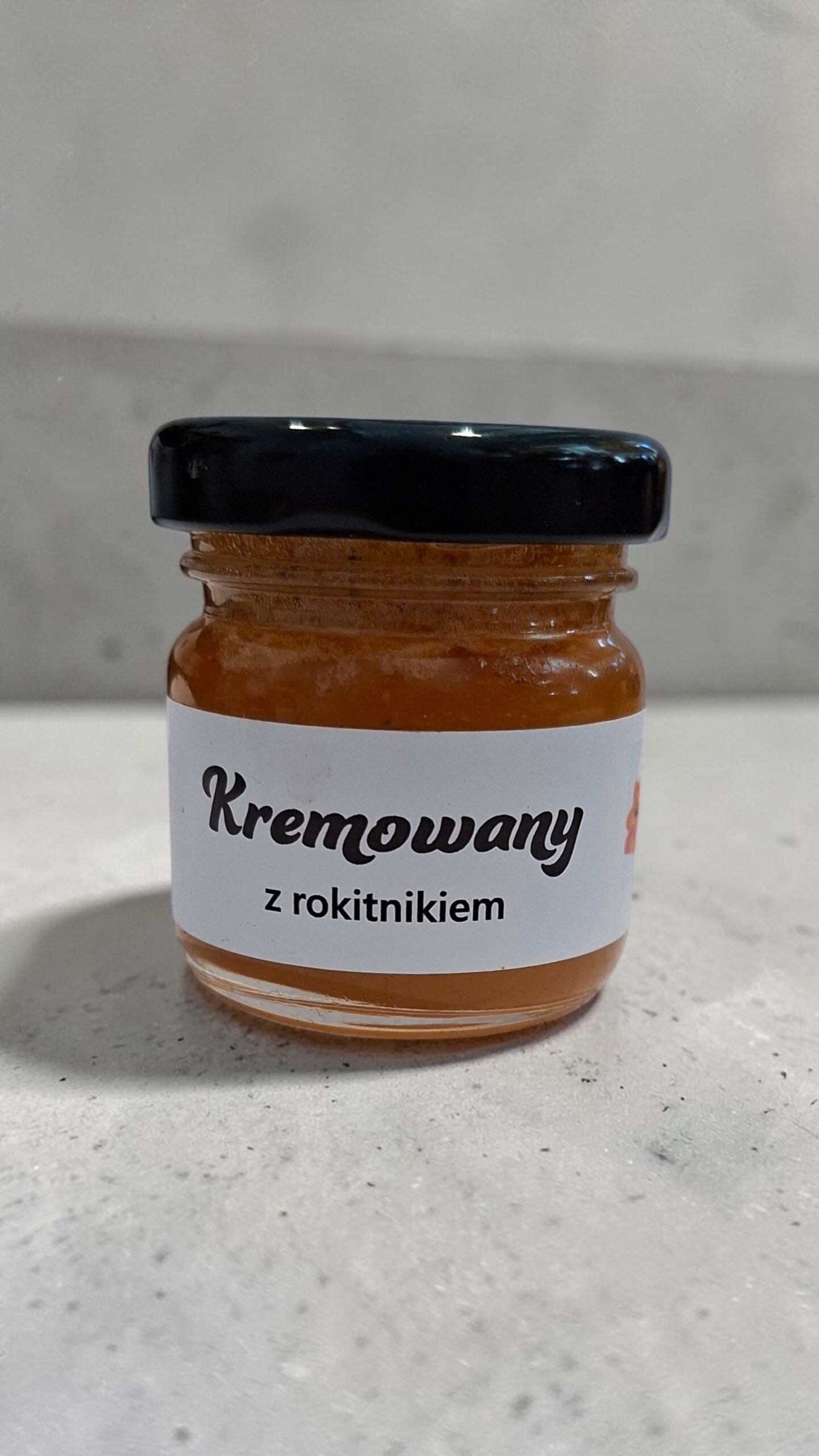 MIÓD KREMOWANY Z ROKITNIKIEM - obrazek 1